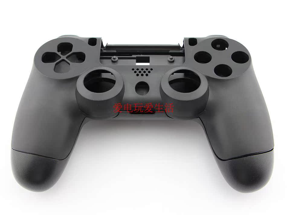 ps4slim主机玩游戏面板烫
