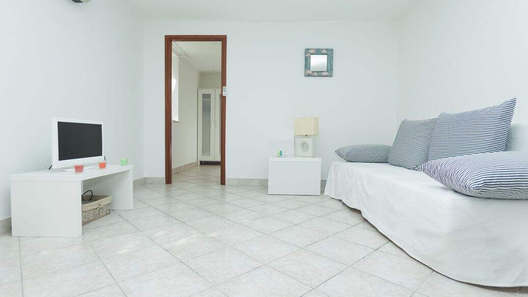 一间房子可2个人备案吗