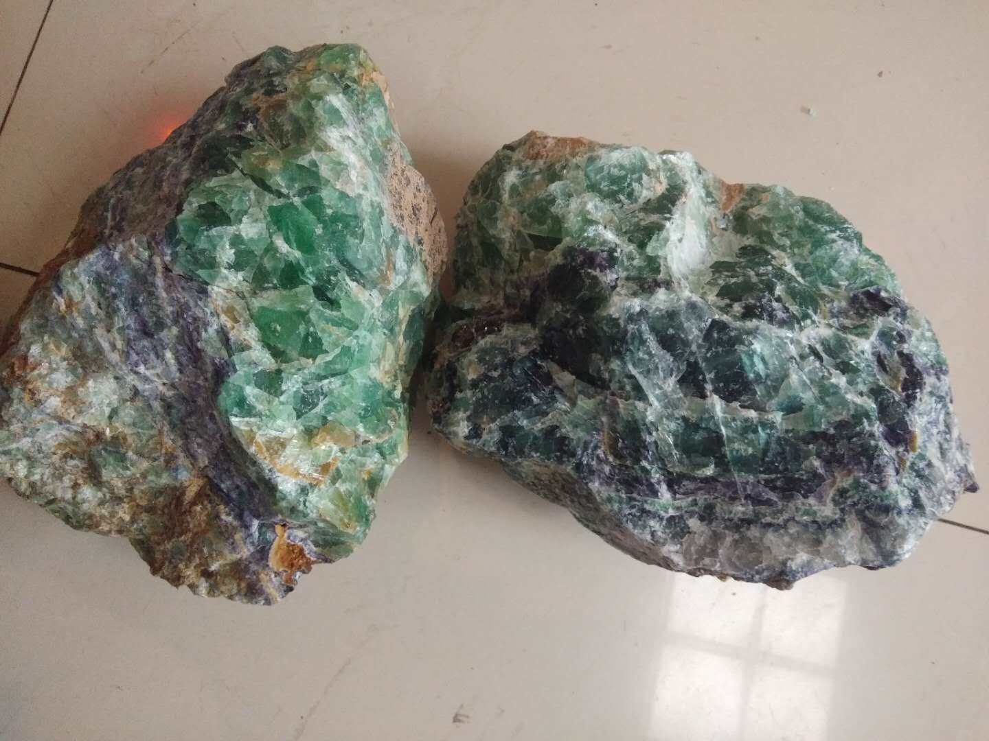 萤石猫眼主机在门上固定不住