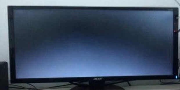 显示器连接主机异常