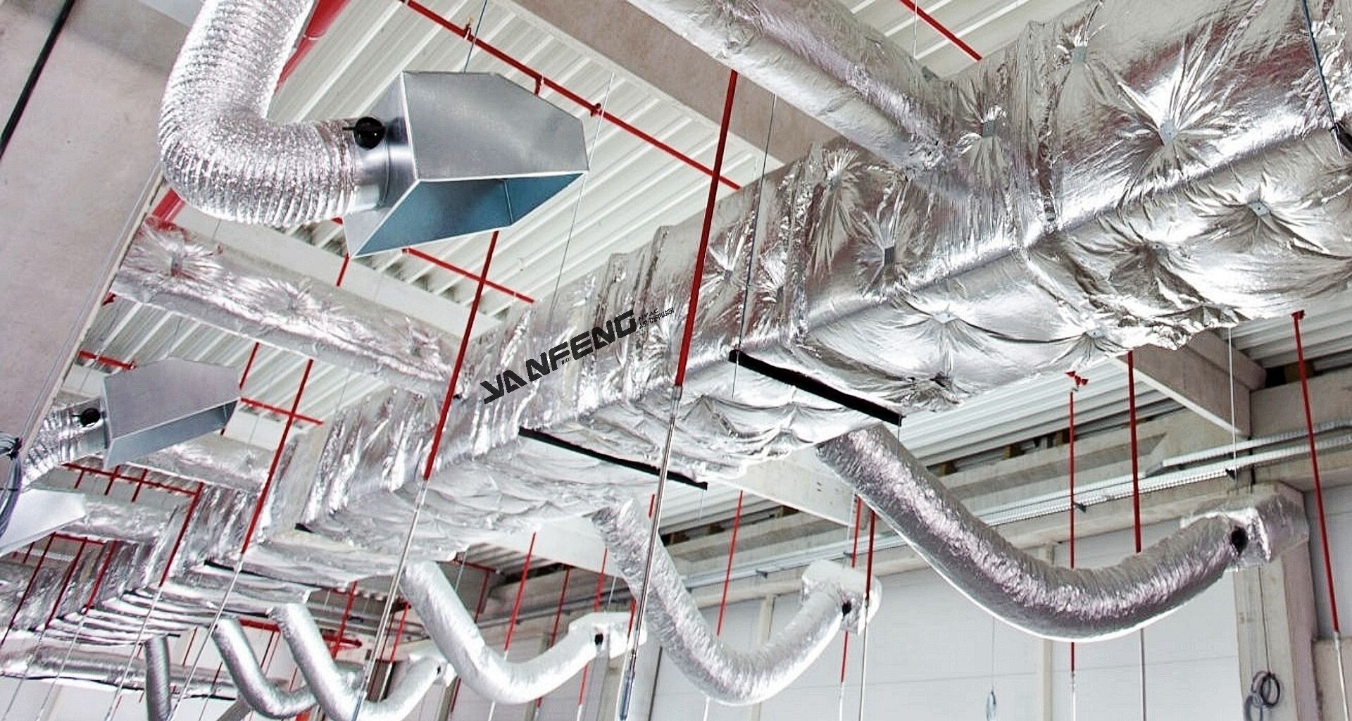 风管机主机与出风口距离多远合适