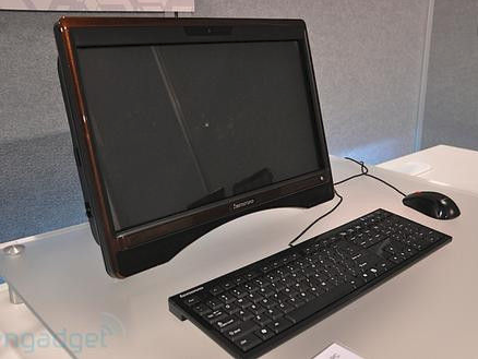 一体台式机可以配主机吗