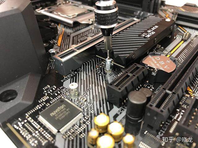 组装机关机之后主机还在运行