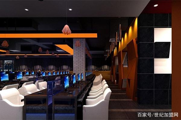 网吧主机如何安装硬盘