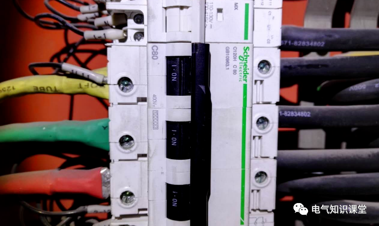 电脑主机短路跳闸怎么修复