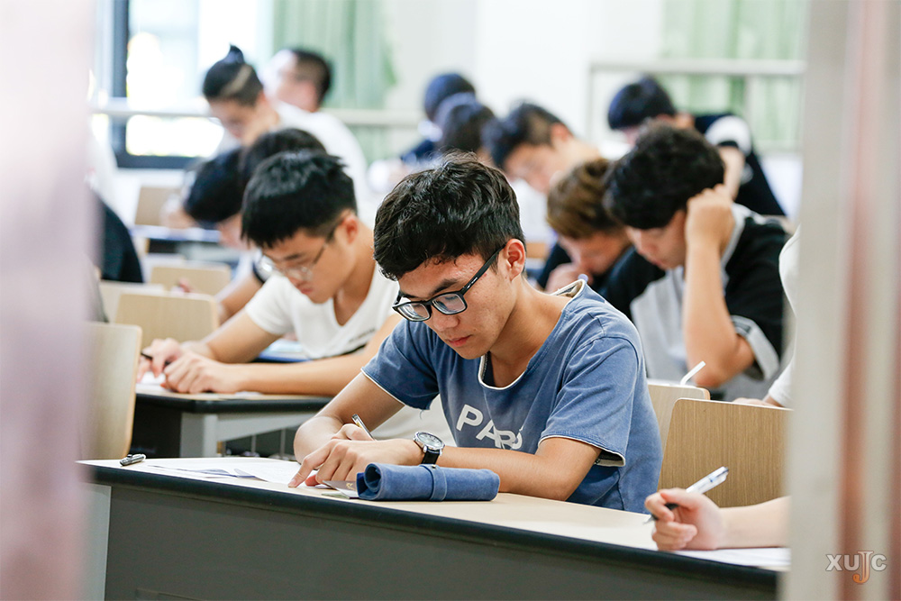 考试平台怎么上传电子注册备案表
