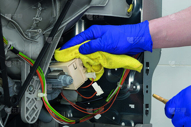 主机电路元件可以清理吗