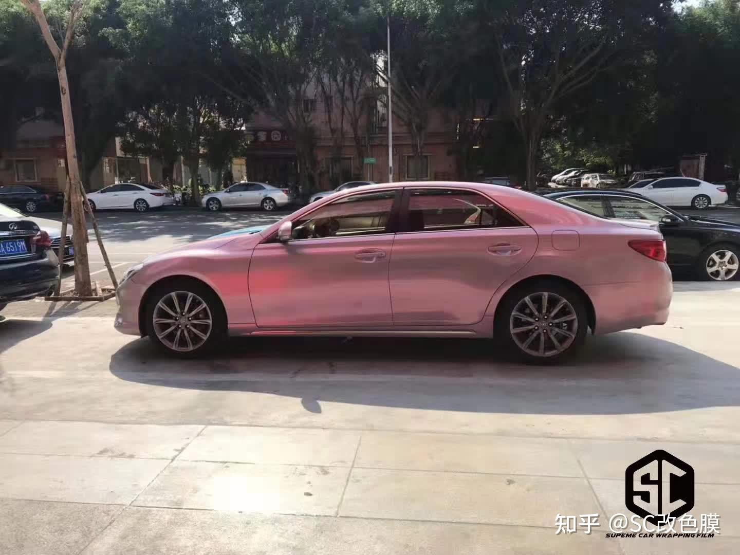 锐志棕色贴什么颜色膜不用备案
