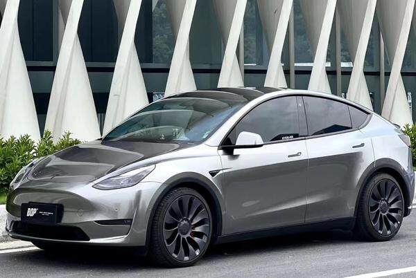 特斯拉改车机颜色后怎么备案