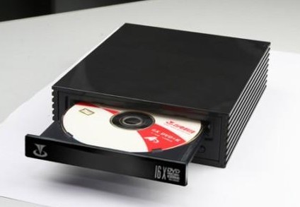 怎么看主机是否能装dvd刻录机