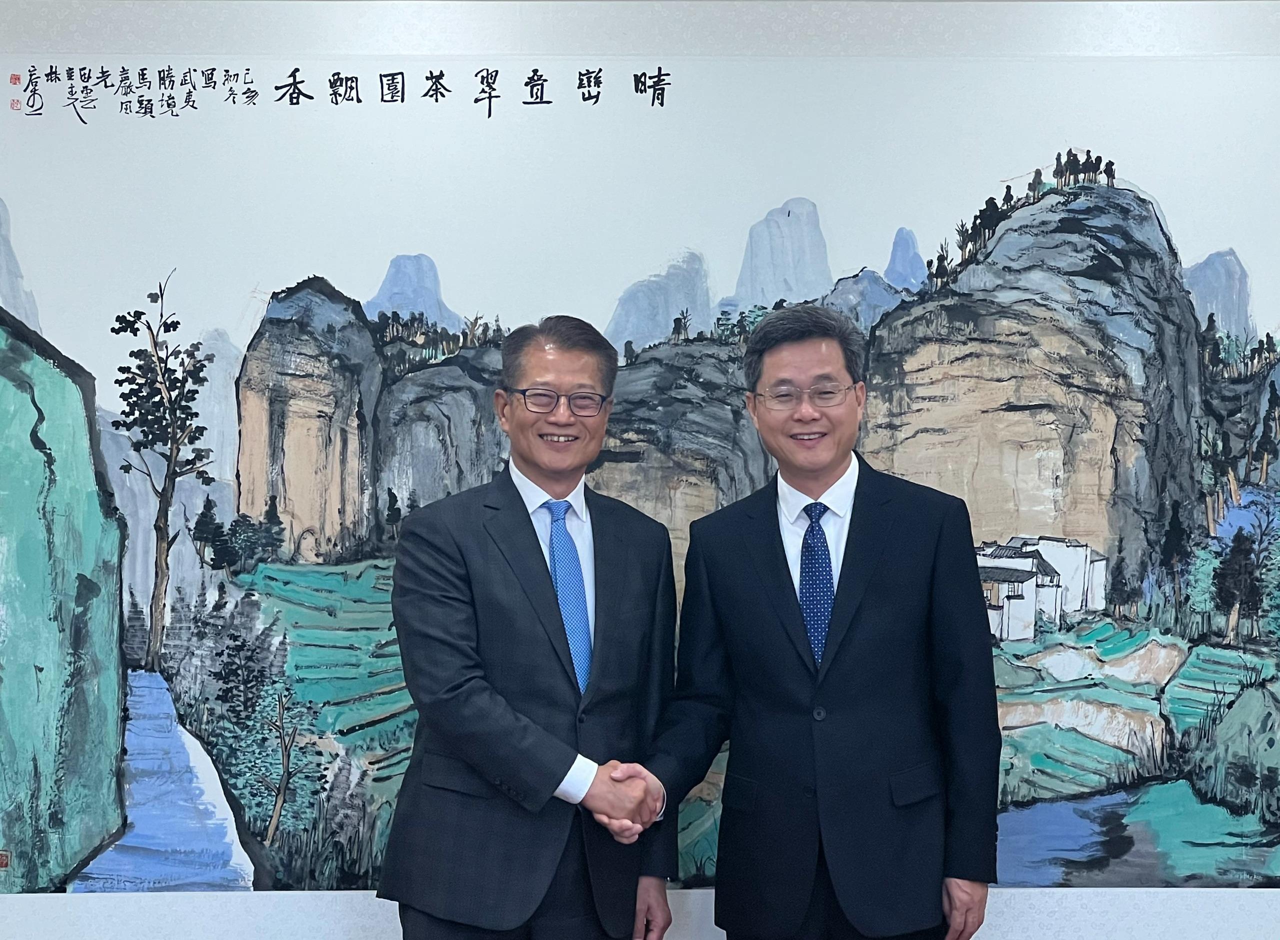 财政局备案工作什么意思