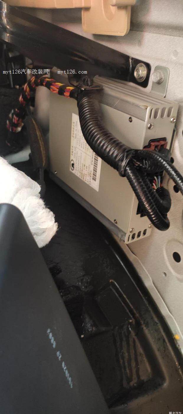 18款哈弗h6主机线路图