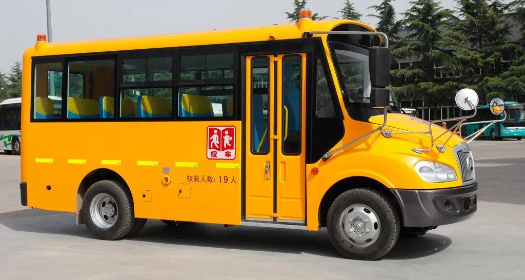 校车开备案通知单需要什么