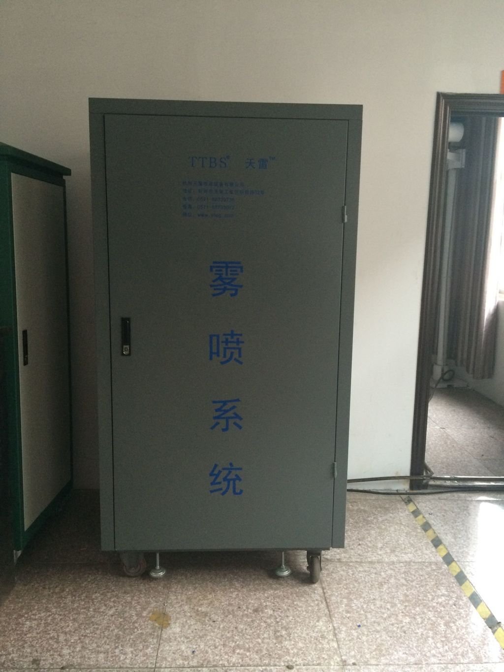 人造雾防雨主机批发