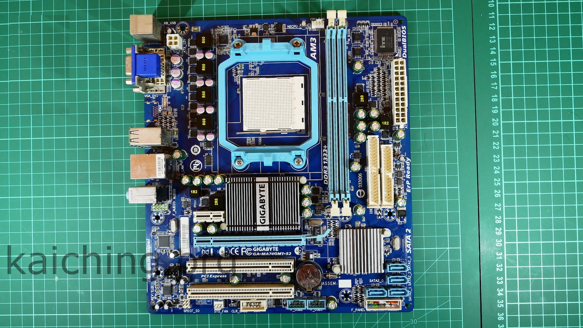 简述cpm1a主机的面板结构
